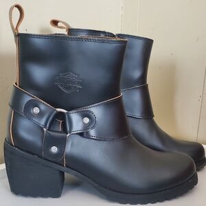 Harley-Davidson Black Womens Moto Boots with Buckle Detail, Size 9